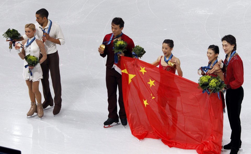 Китайска доминация при спортните двойки на турнира по фигурно пързаляне1