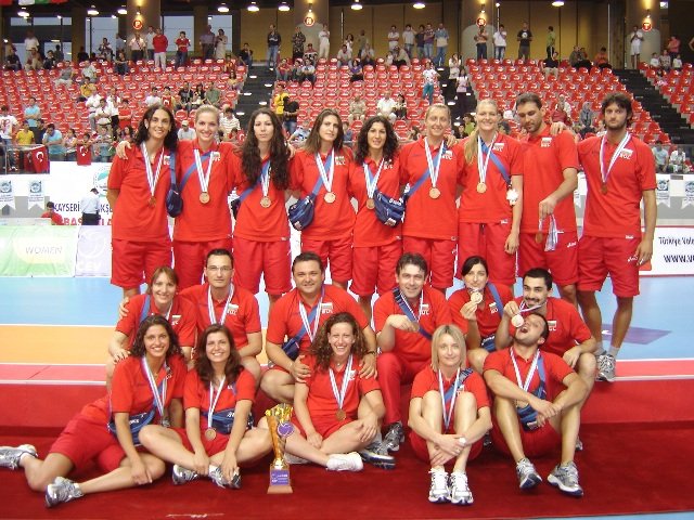 Воденият от Драган Нешич национален отбор на България спечели бронзовите1