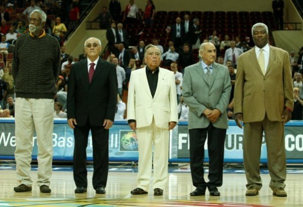 Българският съдия Артеник Арабаджиан бе приет в Залата на славата1