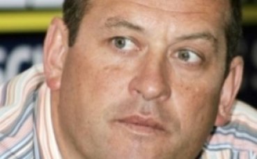 Федерацията иска чужденец за треньор на мъжете