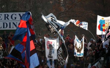 Хулиганите не пожалиха и Стяуа