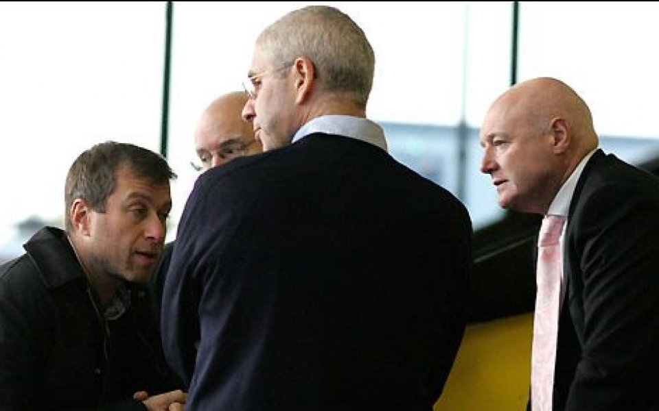 Абрамович пак отряза Моуриньо, среща на високо ниво в Челси