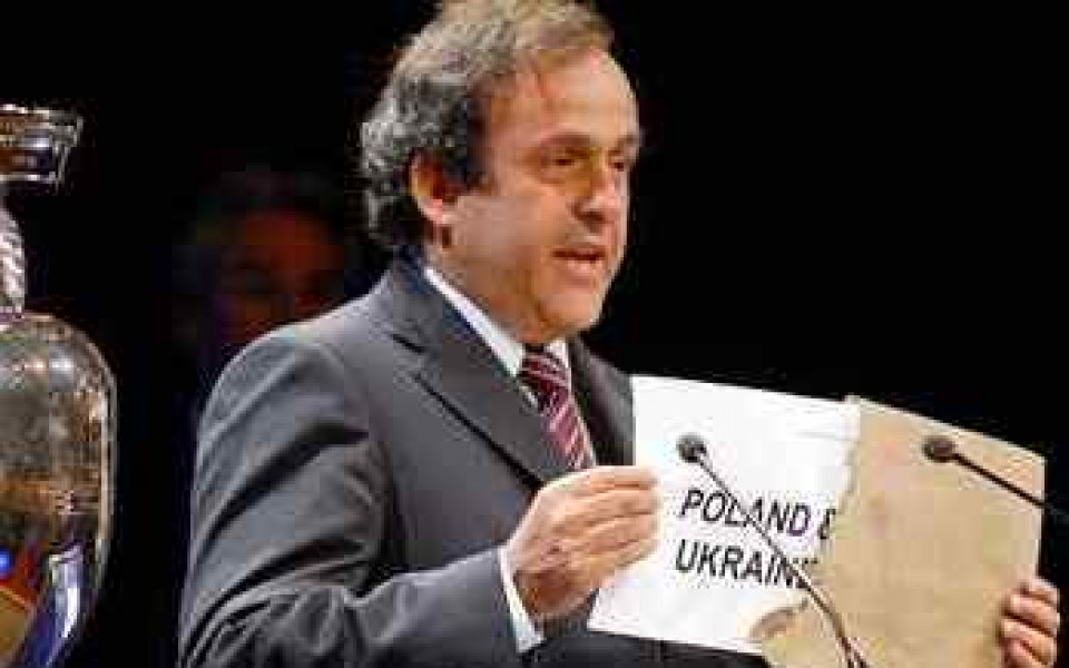 Полша и Украйна приемат Евро 2012