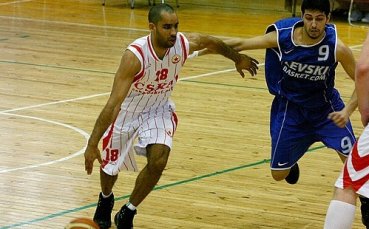 Нови варианти за гард на националния по баскетбол