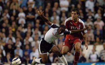 Портсмут иска конкурент на Бербатов