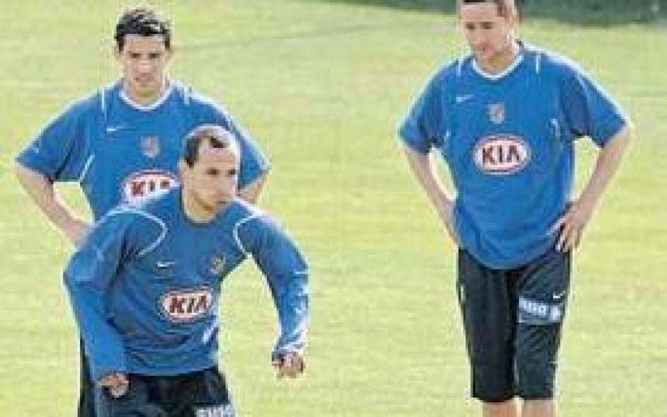Ас: Петров, Торес и Агуеро ще водят атаката срещу Барса
