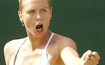 Шарапова на четвъртфинал в Париж след драма