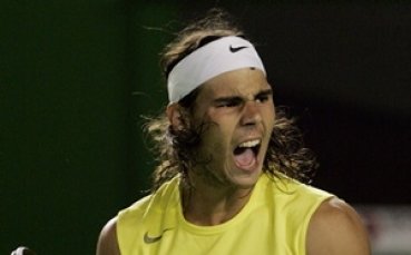 Надал се измъкна сух от водата