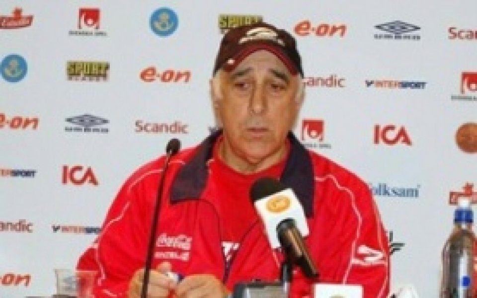 Треньорът на Чили подаде оставка