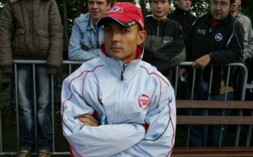 Енерги вече сезира ФИФА, взима жълтата карта на Ангелов