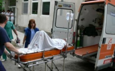 Местят пострадалата при катастрофата със Ставийски във ВМА