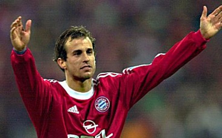 Шол слага край на кариерата си в бенефисен мач срещу Барса