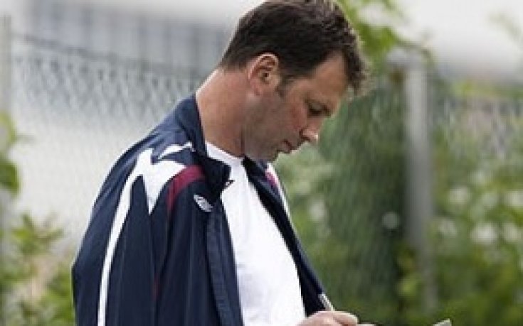 Червенков пред уволнение след разгромна загуба от Селтик