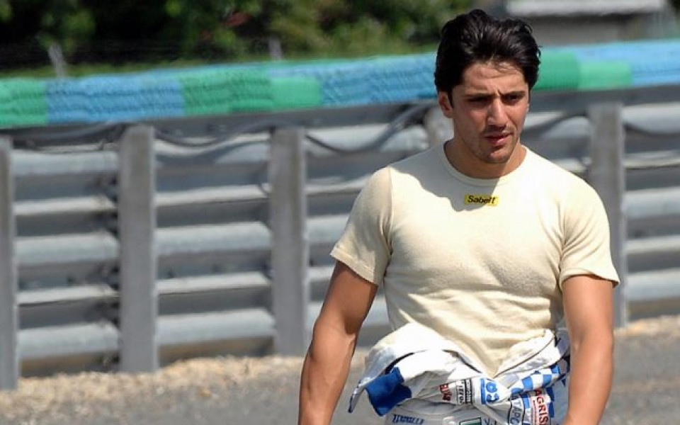 Българският представител във Формулата: Карам бързо, но сигурно!