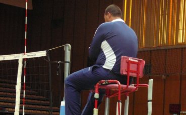 Сплотяват съдиите на семинар, реферите няма да взимат пари на ръка
