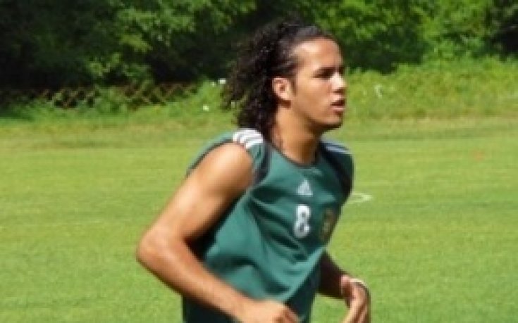 Скаути на Вердер ще наблюдават Том