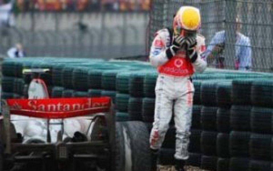 Драма за Хамилтън, Райконен триумфира в Гран при на Китай