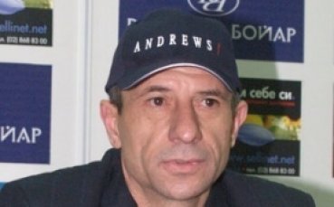 Здравков: ЦСКА е агонизиращ звяр