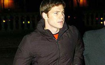 Шаби Алонсо се завръща в игра за мача с Евертън