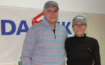 Легендата Златанов слуша Дарик и под душа