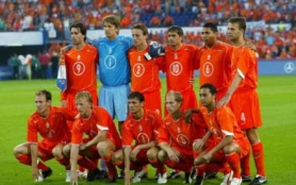 Холандия губи – България на точка от еврофиналите