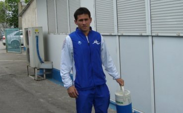 Миланов отпадна за дербито с Локо Сф