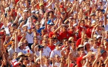 70% от англичаните искат чуждестранен треньор