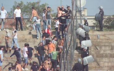 Локо Пд – два мача без публика