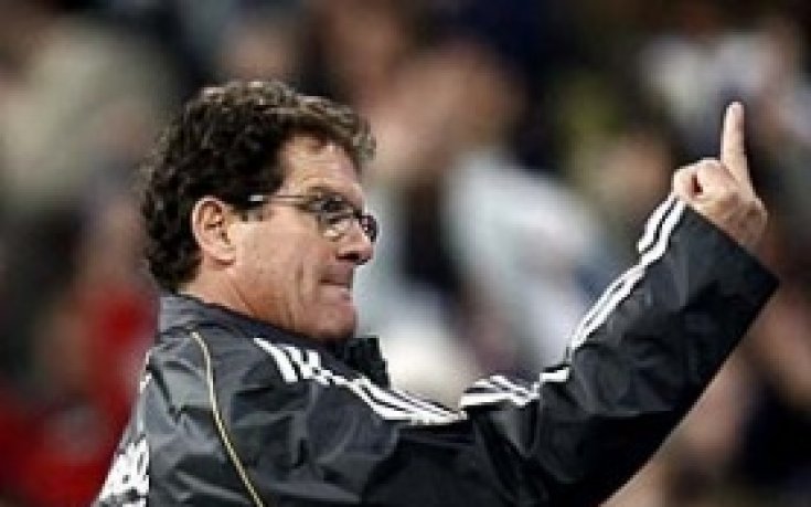 В Англия продължават да роптаят срещу Капело