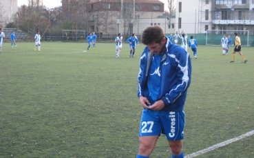 Бардон остава в Левски?