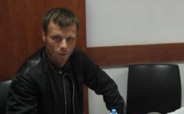 Топузаков с номер 5 в Апоел