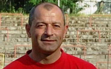 Кузмановски: Ще търсим нападател