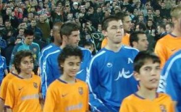 Блекбърн няма пари за Домовчийски, взима го през лятото