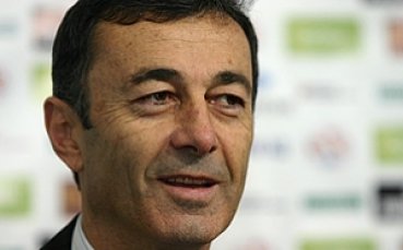 Селекционерът Марков иска дълъг разговор с отбора
