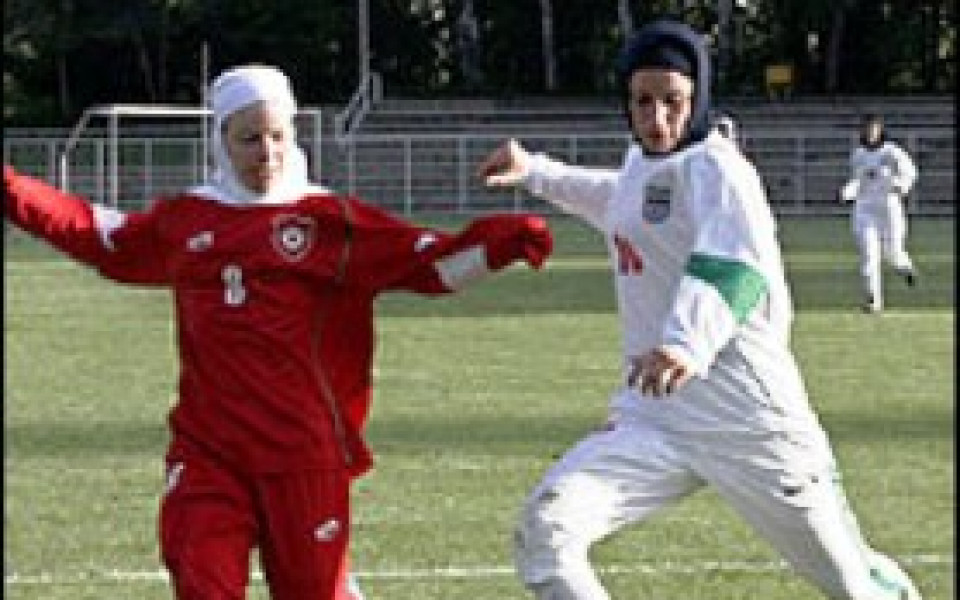 16-годишно момиче арестувано в Иран, гледало мач