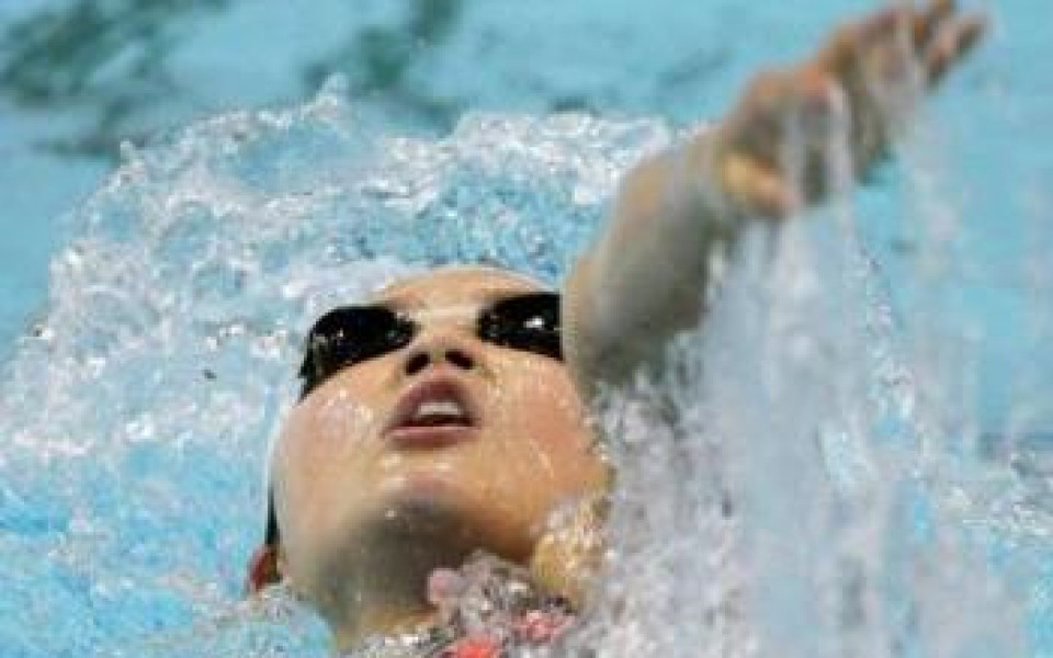 Японки счупиха световни рекорди в плуването
