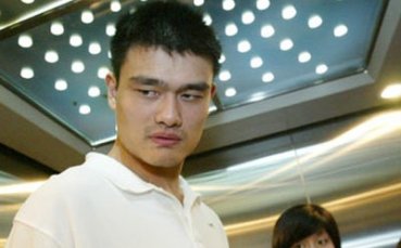 Яо Минг пропуска остатъка от сезона