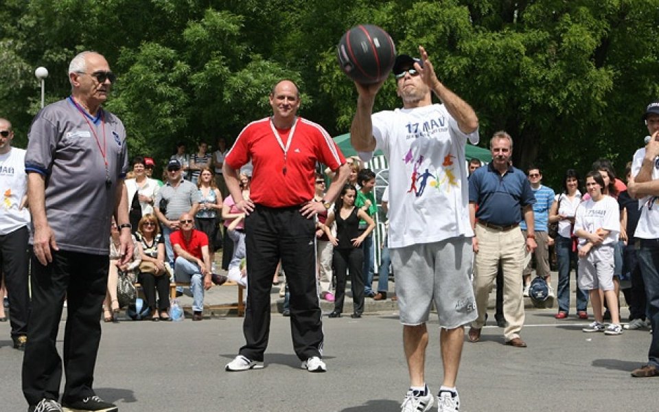 Данчо Йовчев с повиквателна за националния по баскетбол