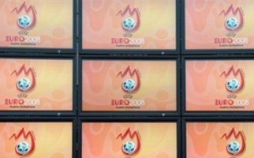 Конфискуваха фалшиви артикули за Евро 2008