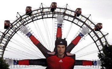 Чех ще се опита да спре Фрей, с когото били приятели