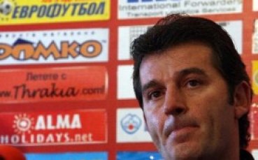 Емил Костадинов: Митал да излезе от анонимност