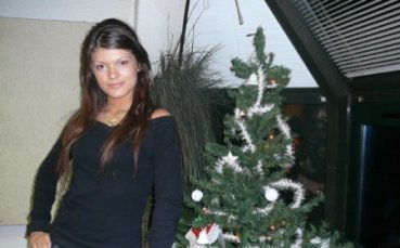 Манекенки притесняват Стойчо Младенов