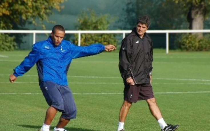 Шпорите пропищяха от Рамос