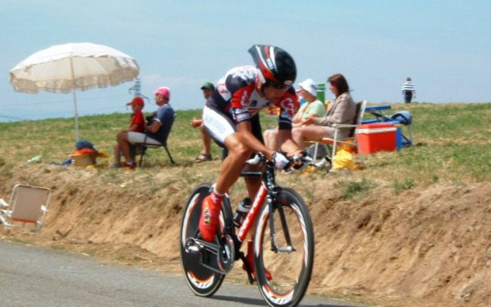 Састре спечели кралския етап и поведе в Тура