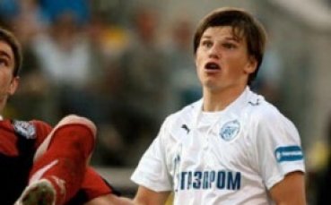 Зенит окончателно отряза Тотнъм за Аршавин