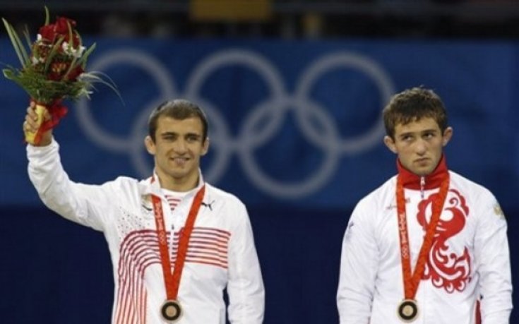 Бронзовият Руди се цели по-високо за Лондон 2012