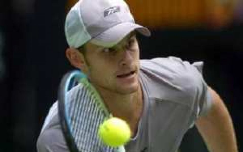 Анди Родик затвори първия кръг от US Open с победа над Санторо