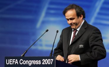 УЕФА дава окончателно решение за домакина на Евро 2012 в петък