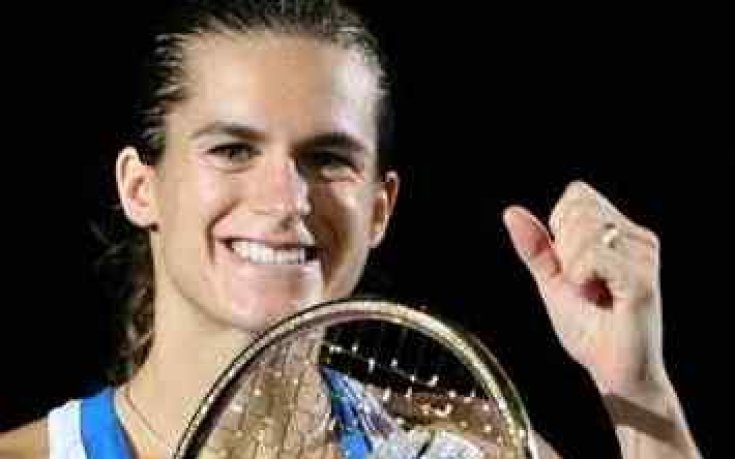 Моресмо започна с победа в Москва