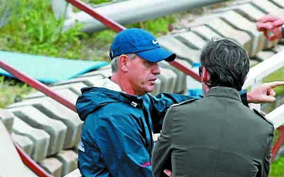 В Атлетико обмислят смяна на треньора, последни два шанса за Агире